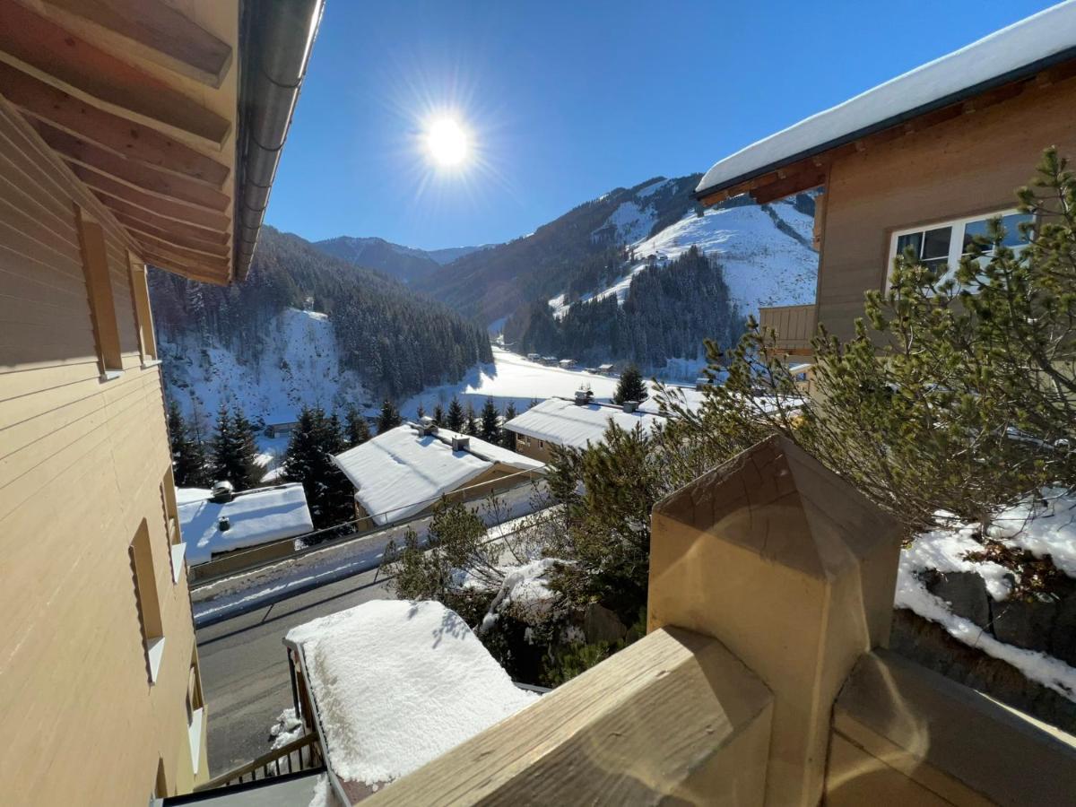 Alpenparks Apartment & Ferienresort Rehrenberg فيهوفن المظهر الخارجي الصورة