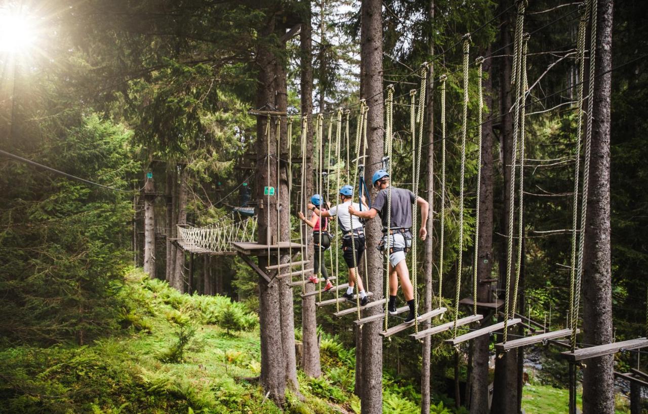Alpenparks Apartment & Ferienresort Rehrenberg فيهوفن المظهر الخارجي الصورة
