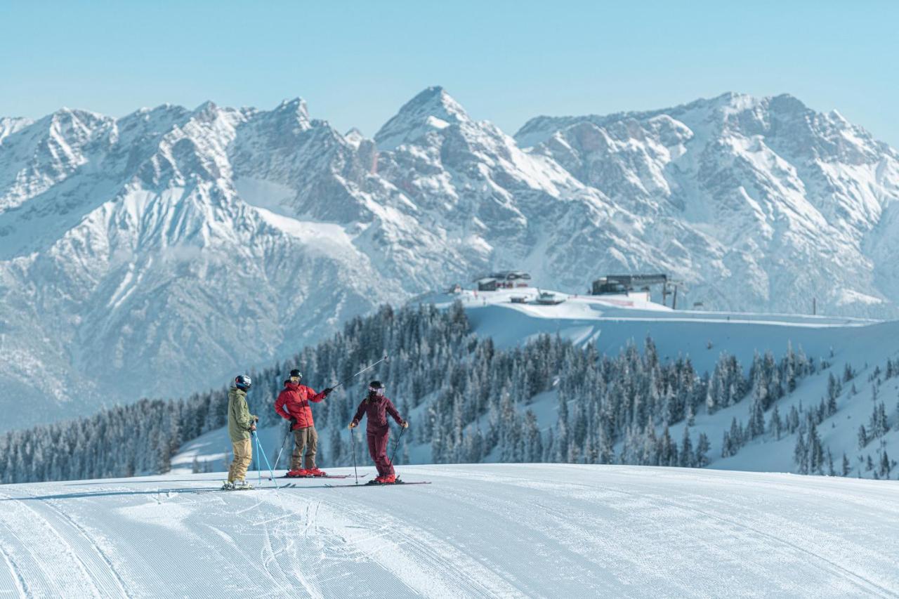 Alpenparks Apartment & Ferienresort Rehrenberg فيهوفن المظهر الخارجي الصورة