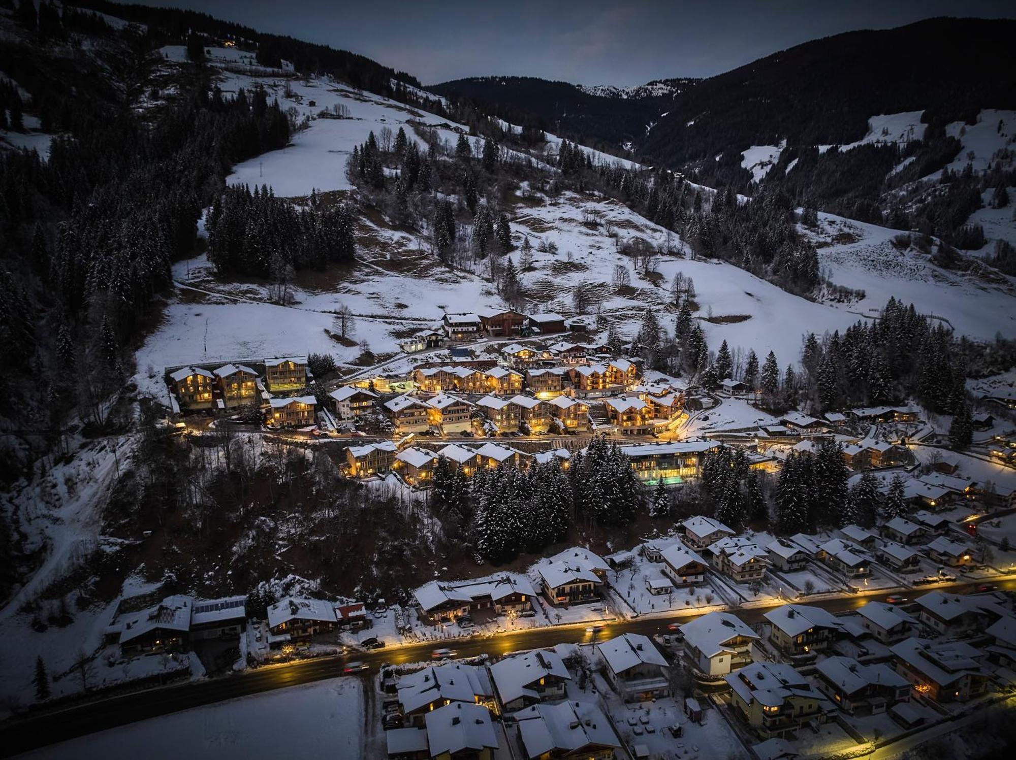Alpenparks Apartment & Ferienresort Rehrenberg فيهوفن المظهر الخارجي الصورة